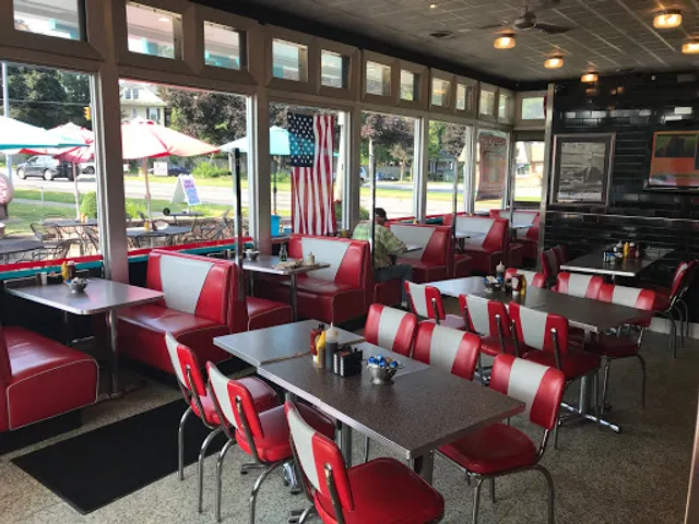 Salvatore's Old Fashioned Pizzeria