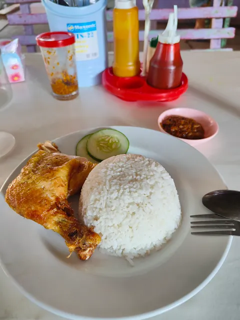 Kak Neng Food & Snack Center