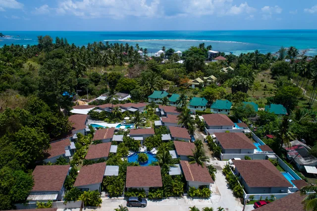 CoconutsPalm Resort