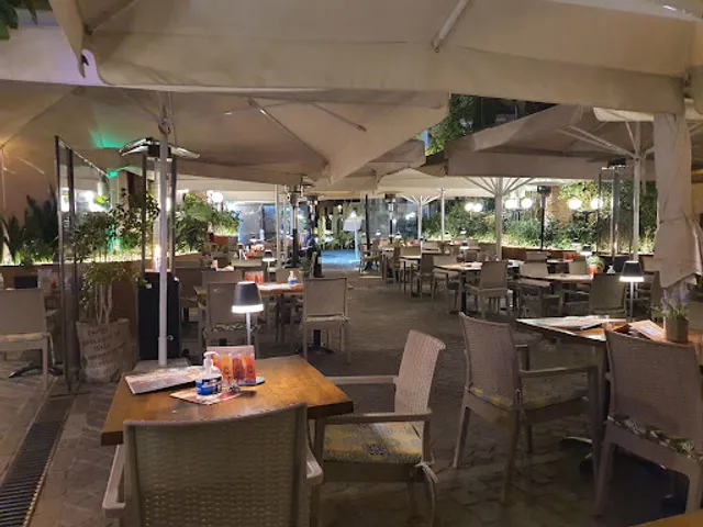 Kentrikon Restaurant café