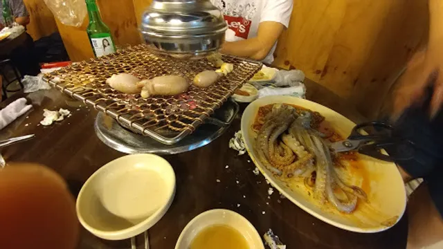 본죽 김해삼계점