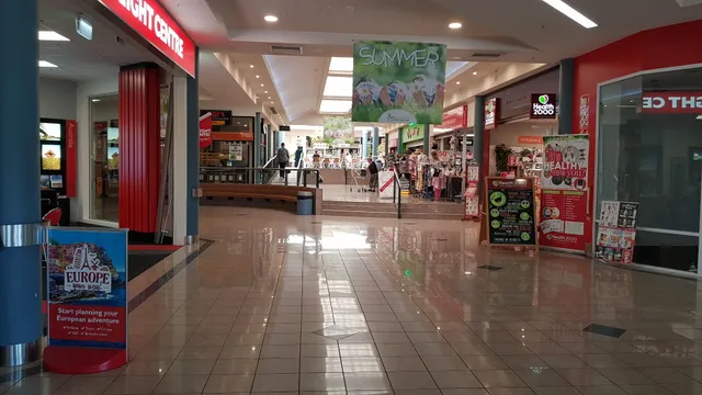 Meadowbank Shopping Centre