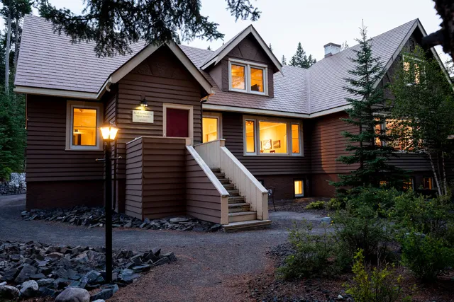 A Banff Boutique Inn