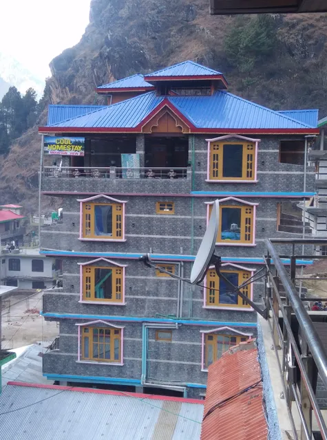 cool homestay mountain view