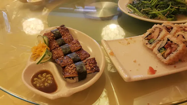 Qi Fu Healthy Park Vegetarian 七福健康素食园