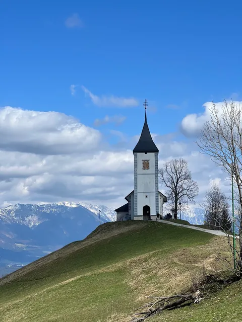 Katoliška cerkev Svetega Primoža in Felicijana