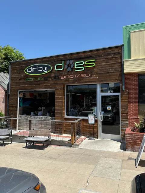 Dirty Dogs Solana Beach