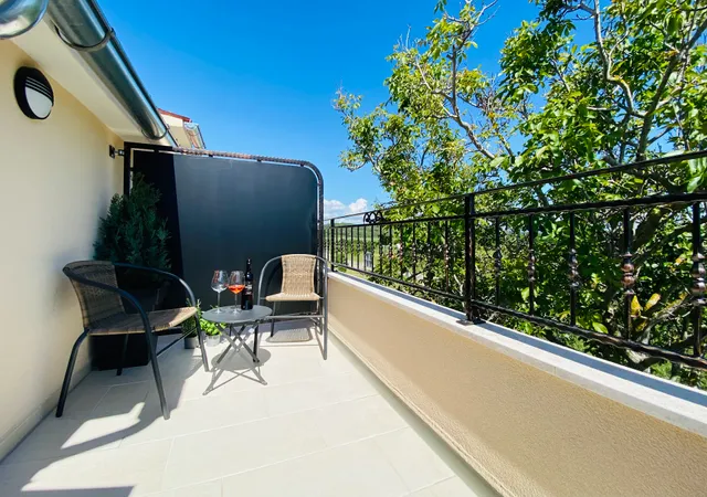 BOUTIQUE ROOMS MARE FABULAS