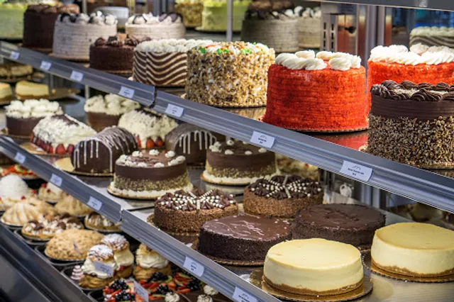 Alpine Bakery & Pizzeria | Woodstock