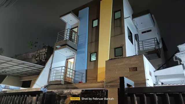 KoolKost near Tunjungan Plaza