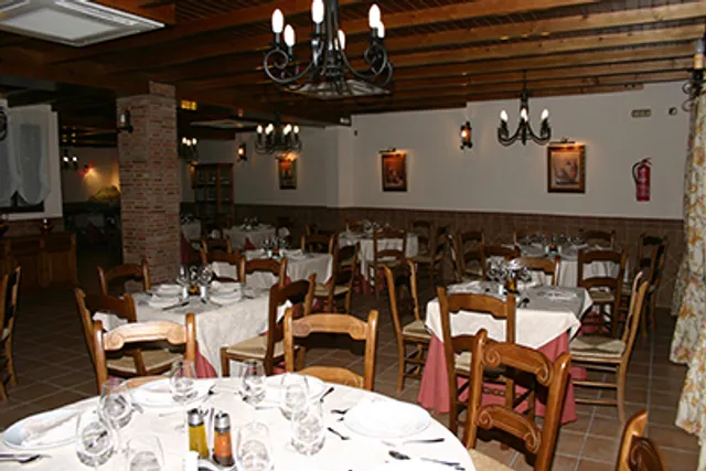 HOSTAL-MESÓN LA ERA