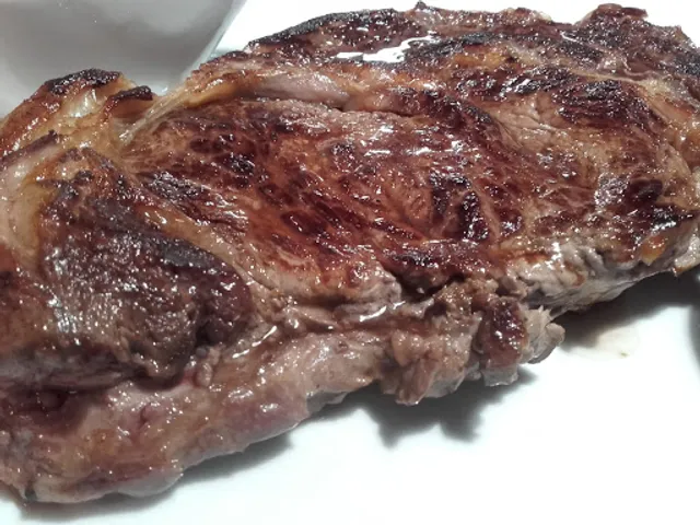 Le PIERROT Bar Brasserie