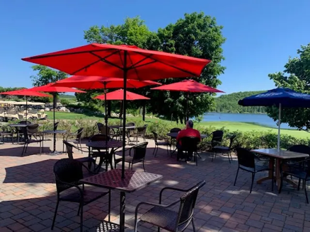 Putter's Restaurant at Stone Ridge Golf Course