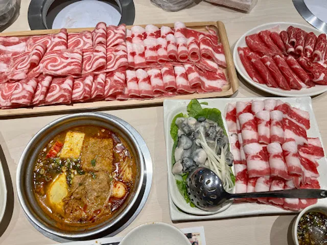 Chien Tu Civic Blvd. Branch