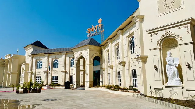 Anantara Club & Resort