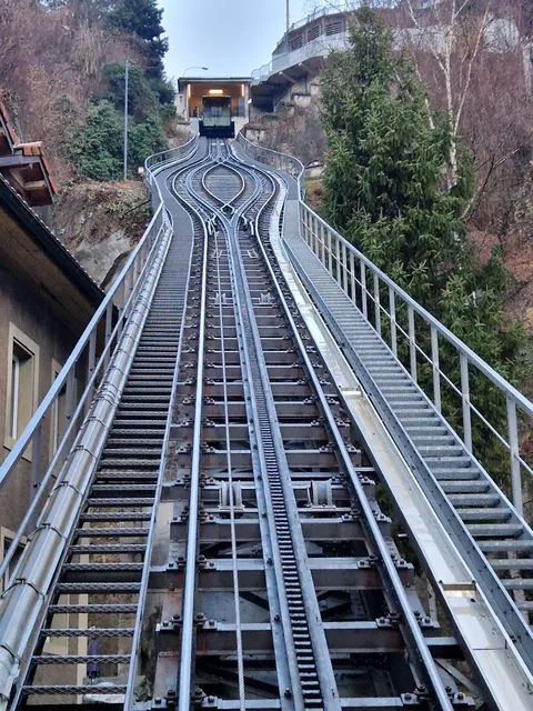 Funicular Neuveville/Neustadt - St-Pierre/St. Peter