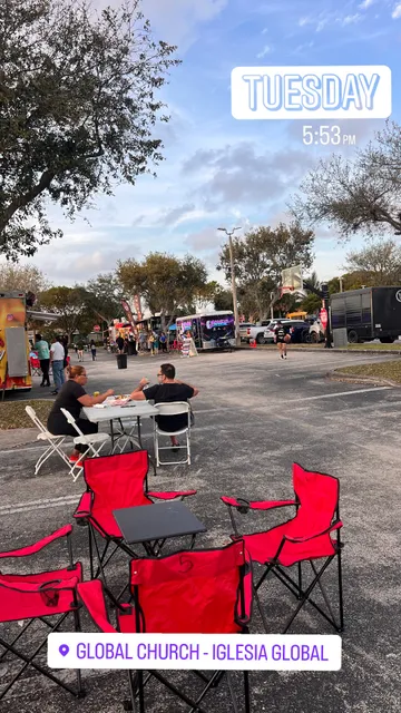 FAMILY FOOD TRUCK TUESDAYS