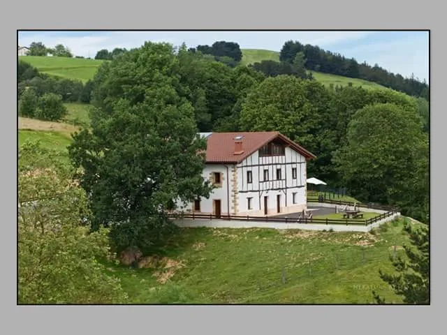Casa Rural TROYA Landetxea