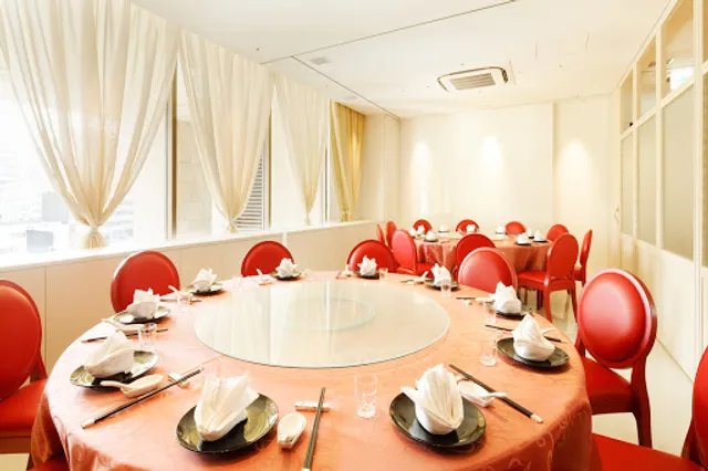 Szechwan Cuisine & Wine Restaurant "YIFU" at Osaka Nakanoshima