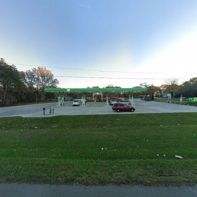 Local Market and Cafe