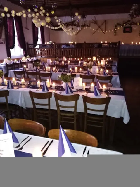 Gasthaus zur Post Kammer(83278)