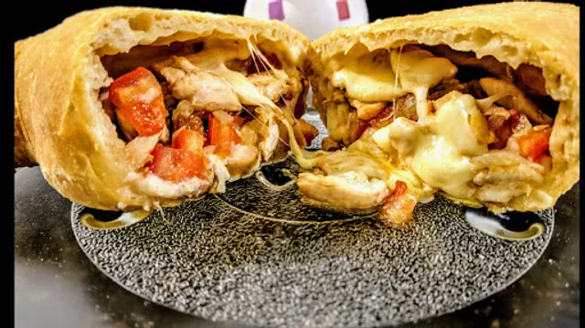 Pizza Frita - Delivery