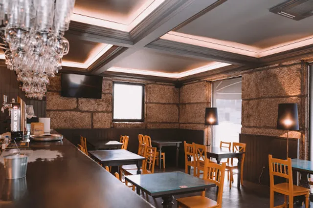 Taberna Londrina Paçô Vieira