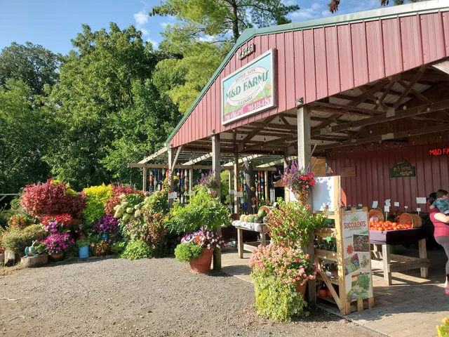 M & D Farms And Garden Center