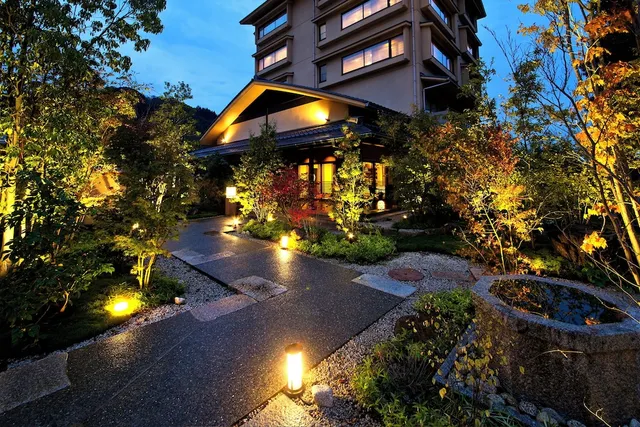 金澤湯涌温泉 百楽荘 本館彩心IROHA