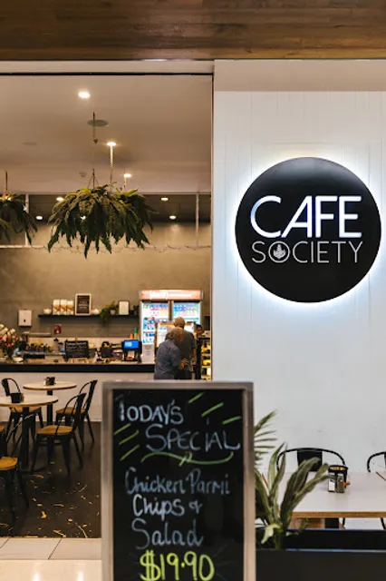 Cafe society Castletown