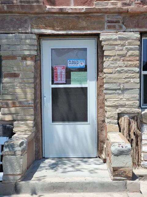 Rockin Riddle Rock Shop