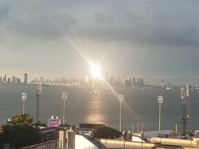 Gateway Arms Realty Corp