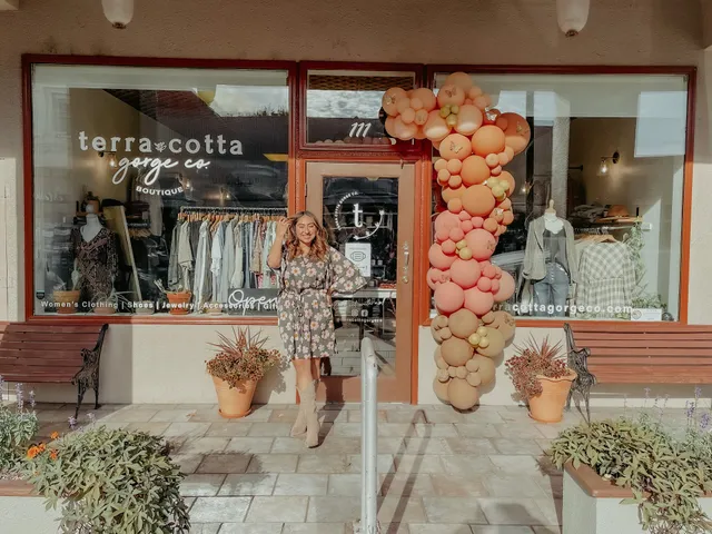 Terra Cotta Gorge Co.