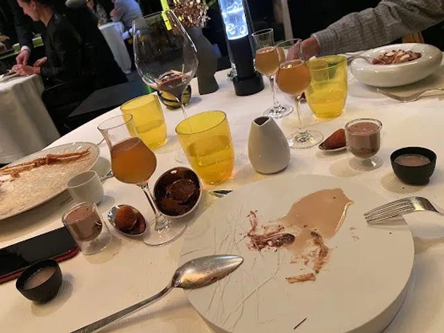 Restaurant la Pyramide Pascal Henriroux **