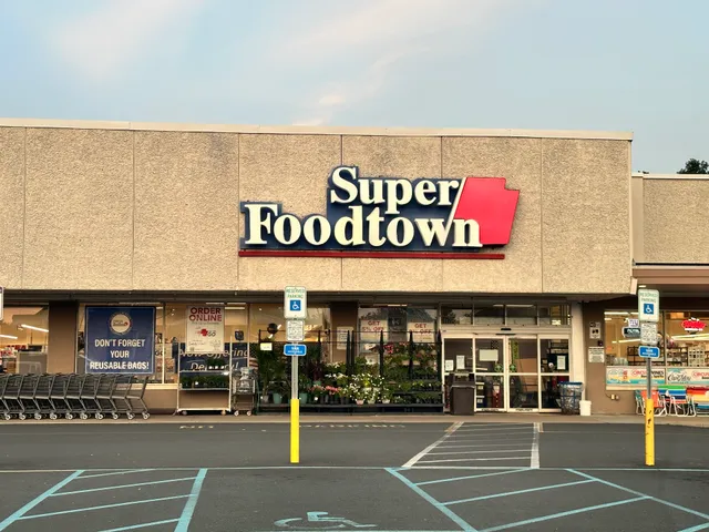 Super Foodtown of Sea Girt