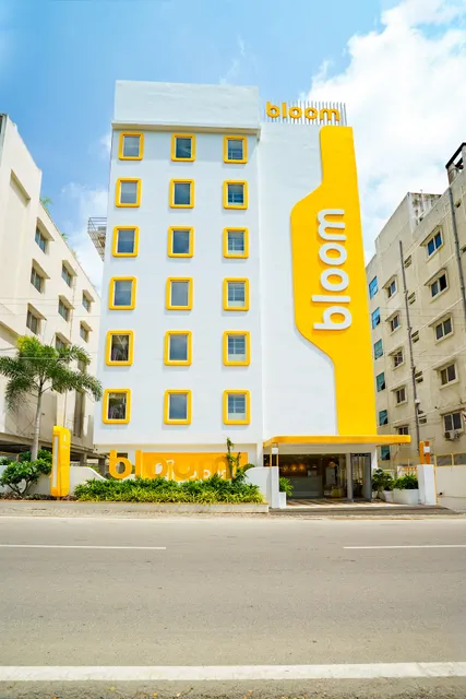 Bloom Hotel - Cyber Towers