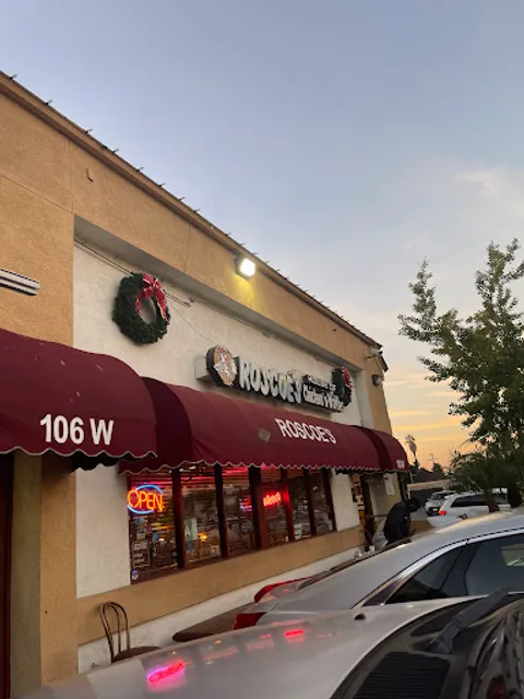 Roscoe's House of Chicken and Waffles - (Manchester & Main)