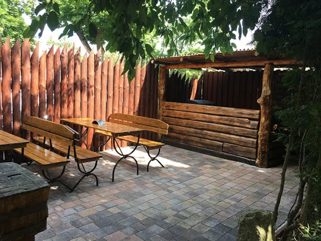 Cowboy Billy’s Saloon, Burger & Grill