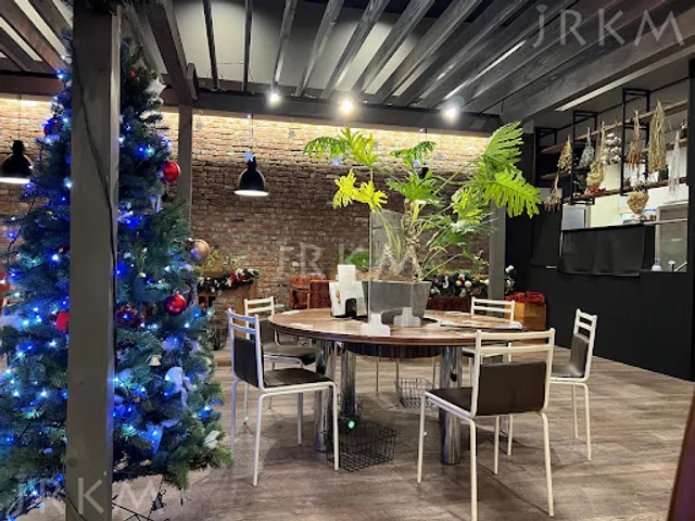 8cafe ラザウォーク店