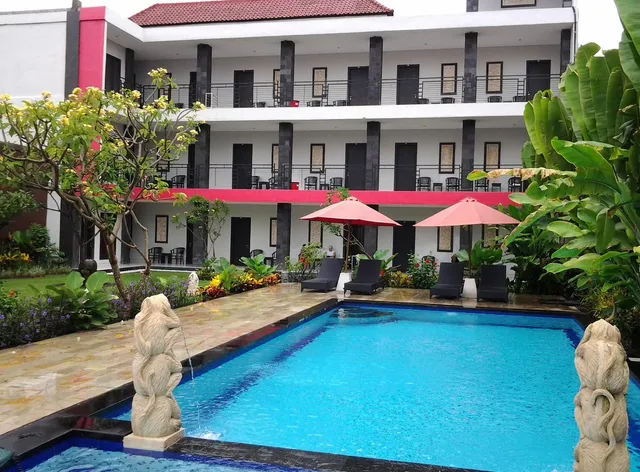 Budhi Hotel