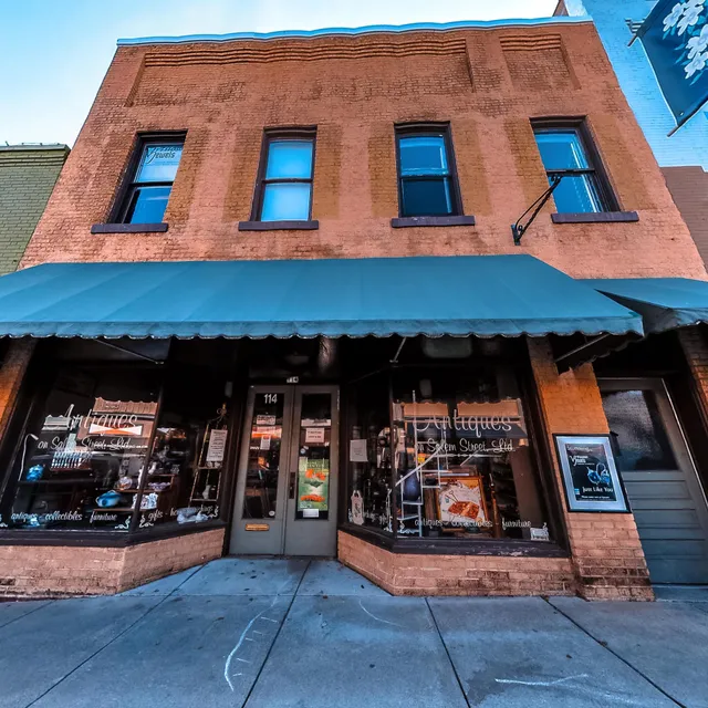 Antiques On Salem Street