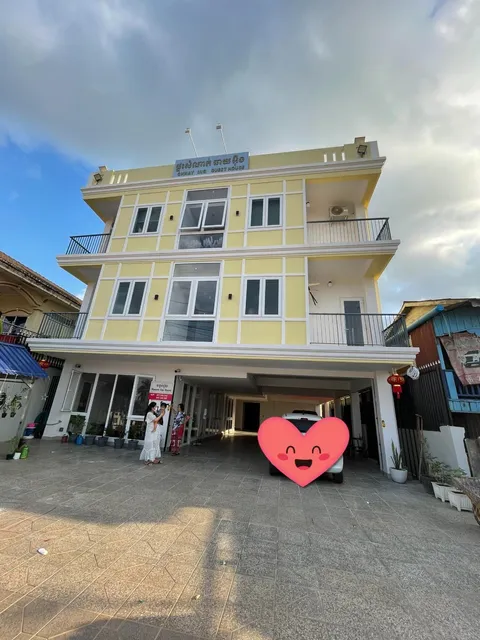 Chhay Ing Guesthouse & Apartment