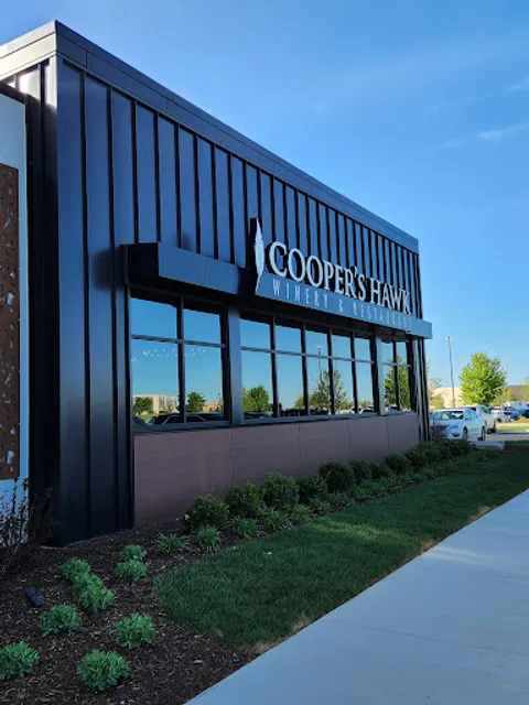 Cooper’s Hawk Winery & Restaurant