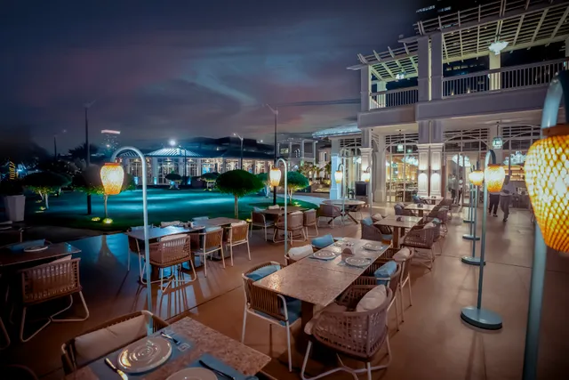 Shurfa Bay – Modern Levant Cuisine and Shisha Lounge