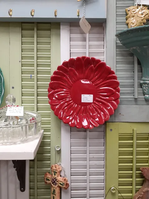 Urban Market Warehouse