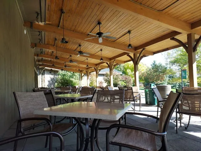 Yasgur's Farm Café at Bethel Woods Center for the Arts