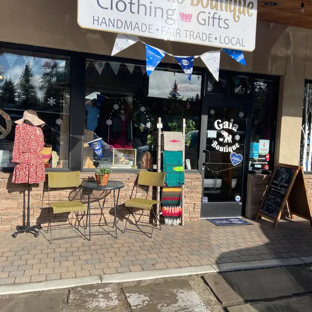 GaiaLicious Global Gifts