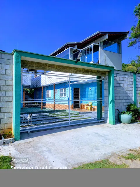 Kitnets Capri Caraguatatuba