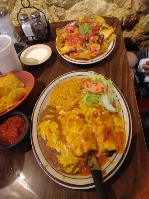 Hidalgo's West Restaurant