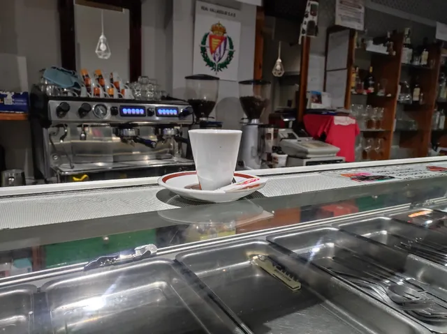 Café - Bar Caña Akí!